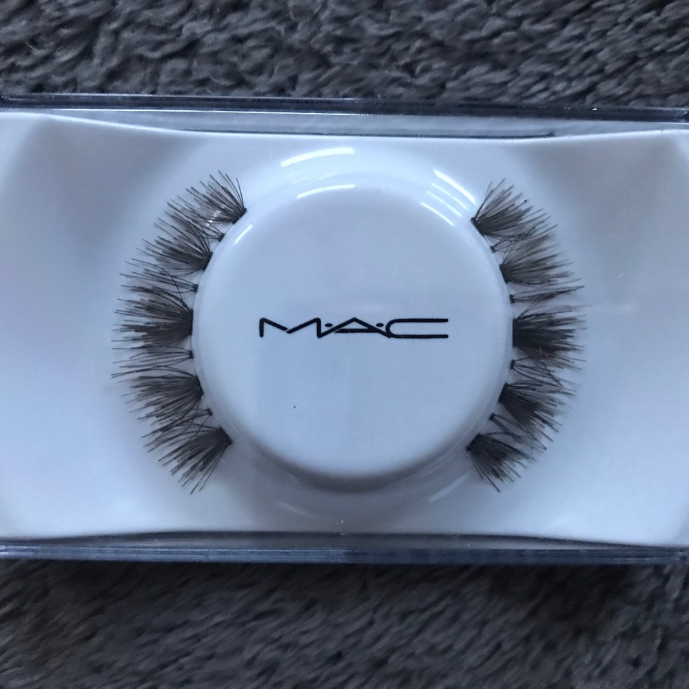 MAC False Eyelashes